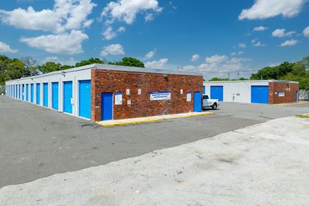 Industrial space for Sale at Industrial Storage & Work Bay Property in Cocoa