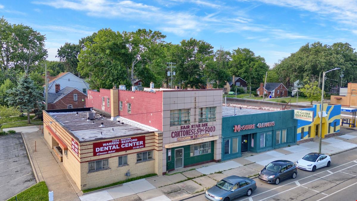 16209 E Warren Ave