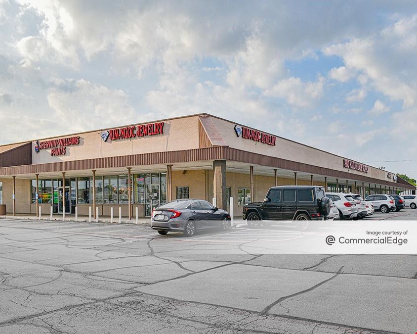 Village Plaza Shopping Center
