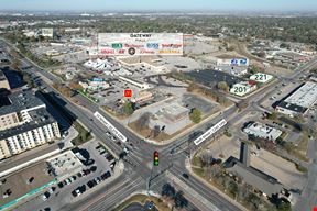 Gateway Mall Restaurant Outlots