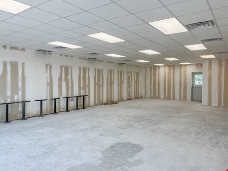 Office / Retail Suites Near Walmart and Sam’s Club