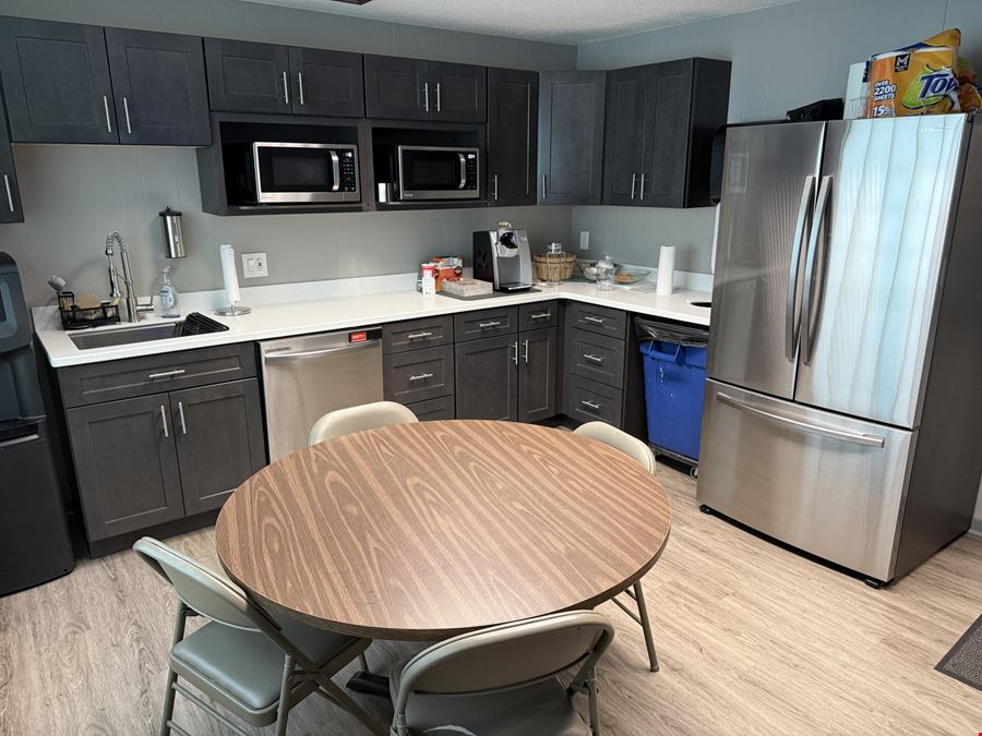 8,400 sq ft-Sale / 7,400 sq ft-Lease