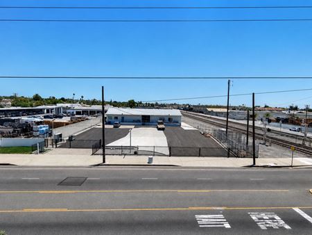 160 N San Antonio Ave