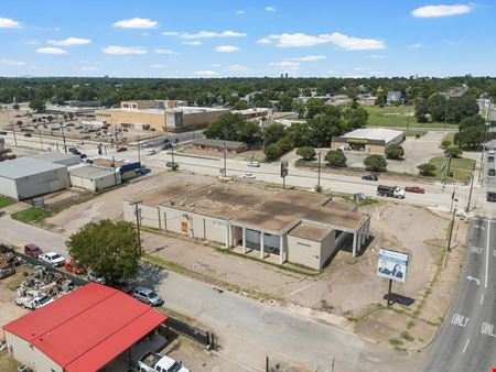 1700 W Waco Dr