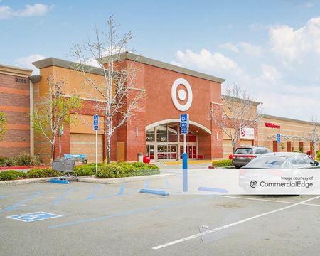 Retail space for Rent at Crossings at Corona in Corona