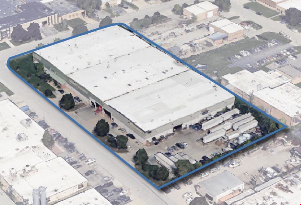 136 W Commercial Ave