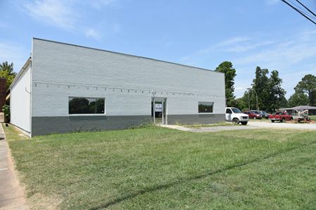 Office space for Rent at 1701 Central Pkwy SW in Decatur