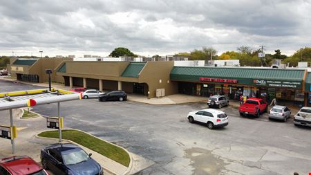 8621-8751 Camp Bowie Blvd W