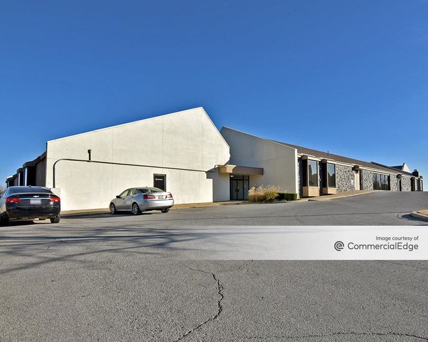 Shadow Mountain Office Center