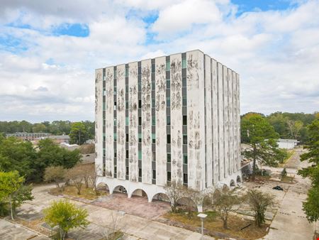 Office space for Rent at Highly Visible Redevelopment Opportunity near Amazon in Baton Rouge