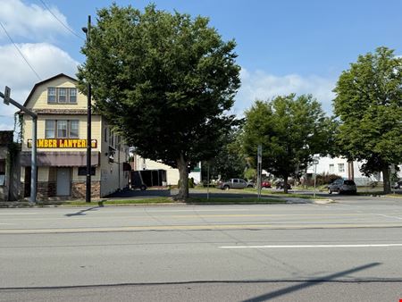 Retail space for Sale at Amber Lantern in Kingston