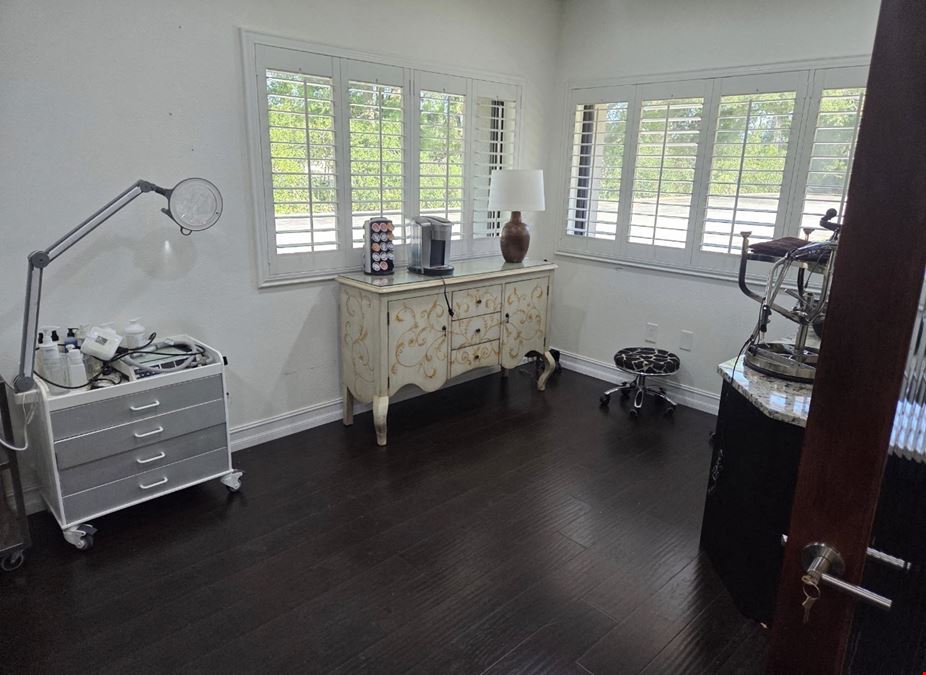 813-821 Douglas Ave, Altamonte Springs, FL 32714