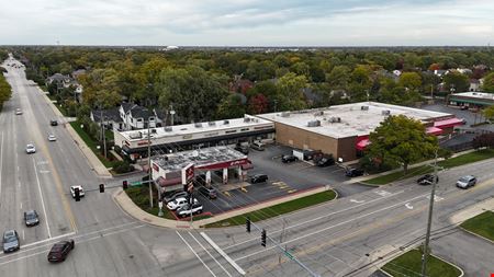 Retail space for Rent at Glenwood Plaza | Turnkey Restaurant Space in Glenview