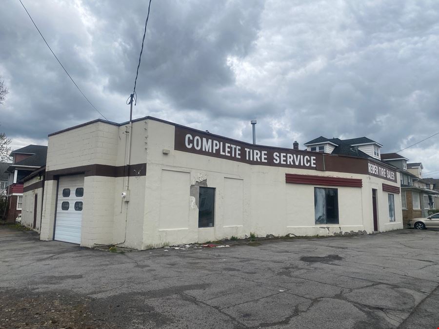 330 West Ave