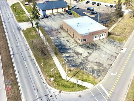 30400 Grand River Ave