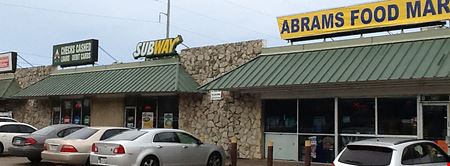Retail space for Rent at Forest Villa in Dallas