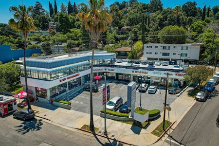 Retail space for Rent at Ridgemoor Square in Studio City