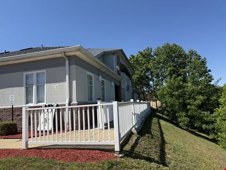 225 Town Square Dr