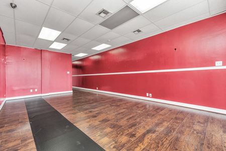 Retail space for Rent at 290 Plaza  in Houston