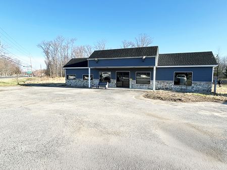 Office space for Rent at 4704 Dupont Parkway in Townsend