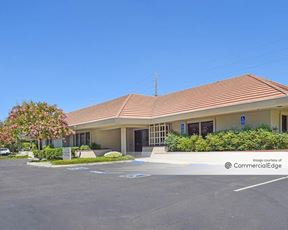 Watt-Fair Oaks Professional Center