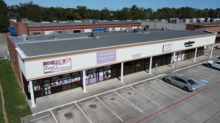 Retail space for Rent at 5020 Louetta Rd in Spring