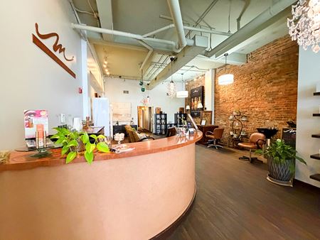 Retail space for Rent at 980 N High St in Columbus