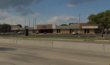 Retail space for Rent at 13509 LBJ Fwy in Garland