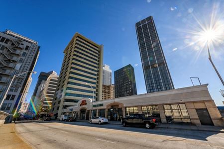 Retail space for Rent at Five Points Plaza in Atlanta