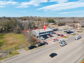 Leased Automotive Shop on O’Neal, 8.37% Cap