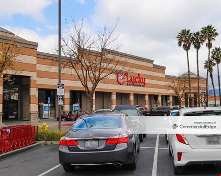 Retail space for Rent at Gateway Plaza Shopping Center - Lucky in Petaluma