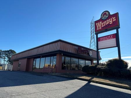 Retail space for Rent at 1646 S Highland Ave in Jackson