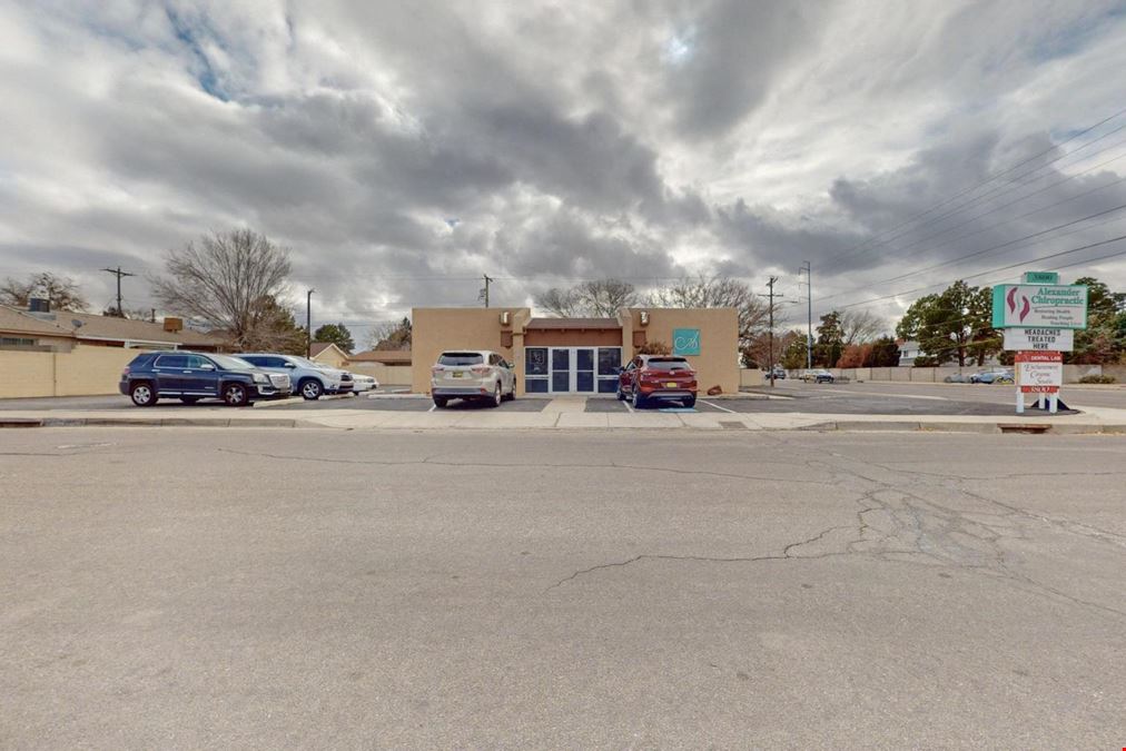 MEDICAL OFFICE ON HIGH TRAFFIC/ VISIBILITY CORRIDOR WITH FRONTAGE