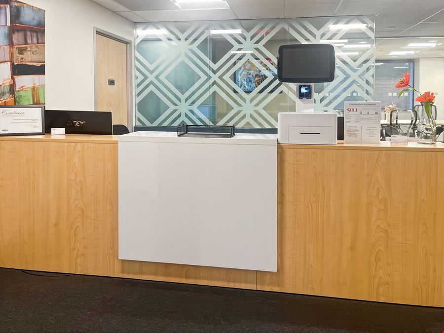 Regus - Sausalito - Harbor Drive Executive Park
