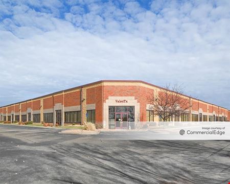 Commercial space at Water Tower Place Business Center in Maple Grove