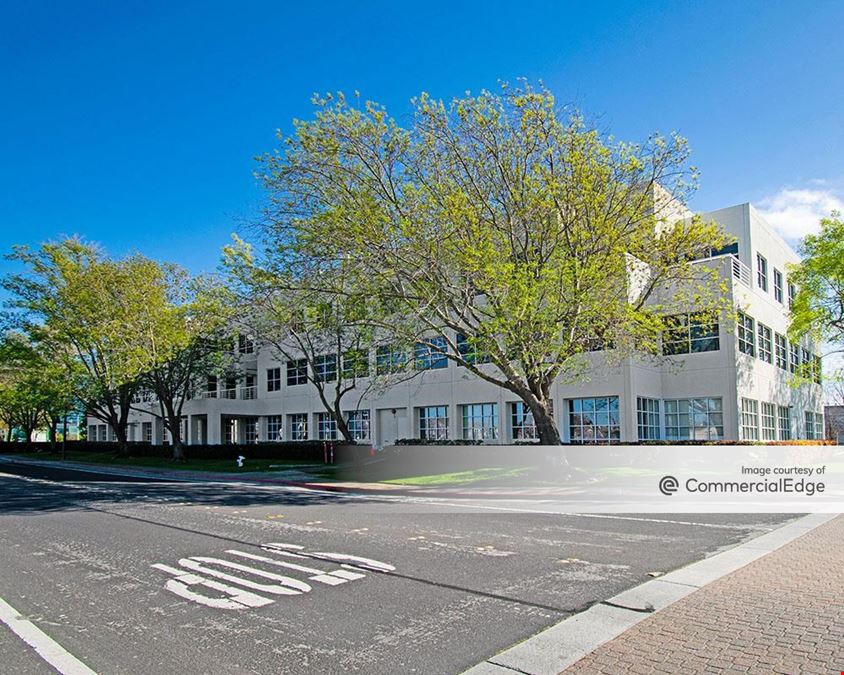 301 & 401 Island Pkwy