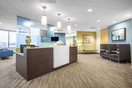 Regus - Glenview - Prairie Glen
