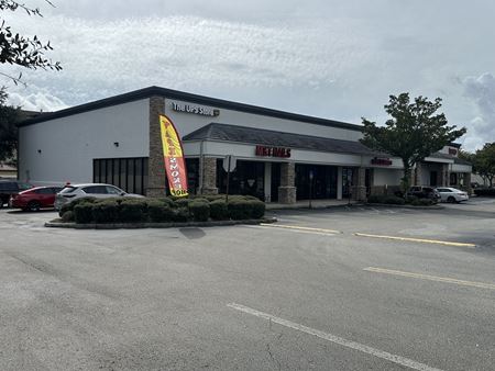 Retail space for Rent at Stonewood Plaza - 3832 Baymeadows Road in Jacksonville