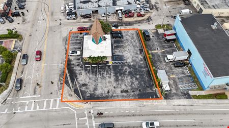 4390 N Dixie Hwy