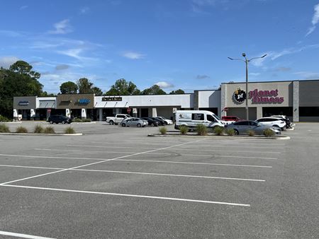 Retail space for Rent at Venetian Square in Winter Springs