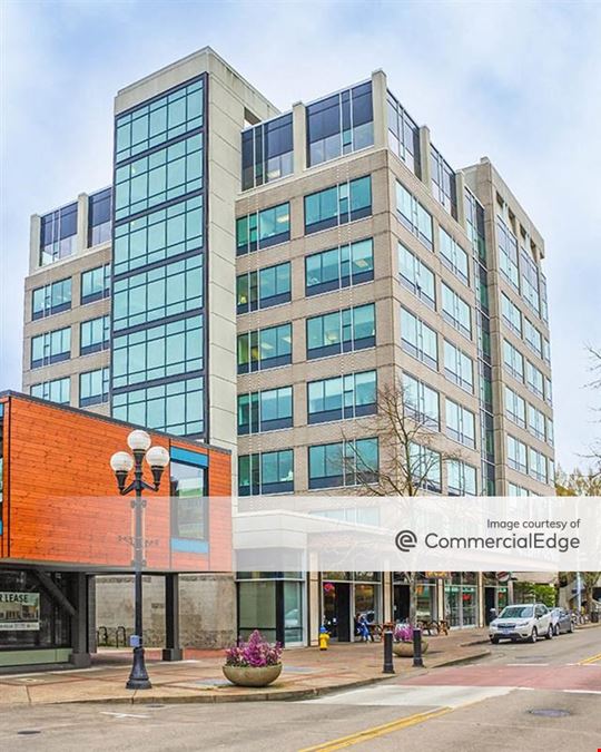 800 Willamette Street