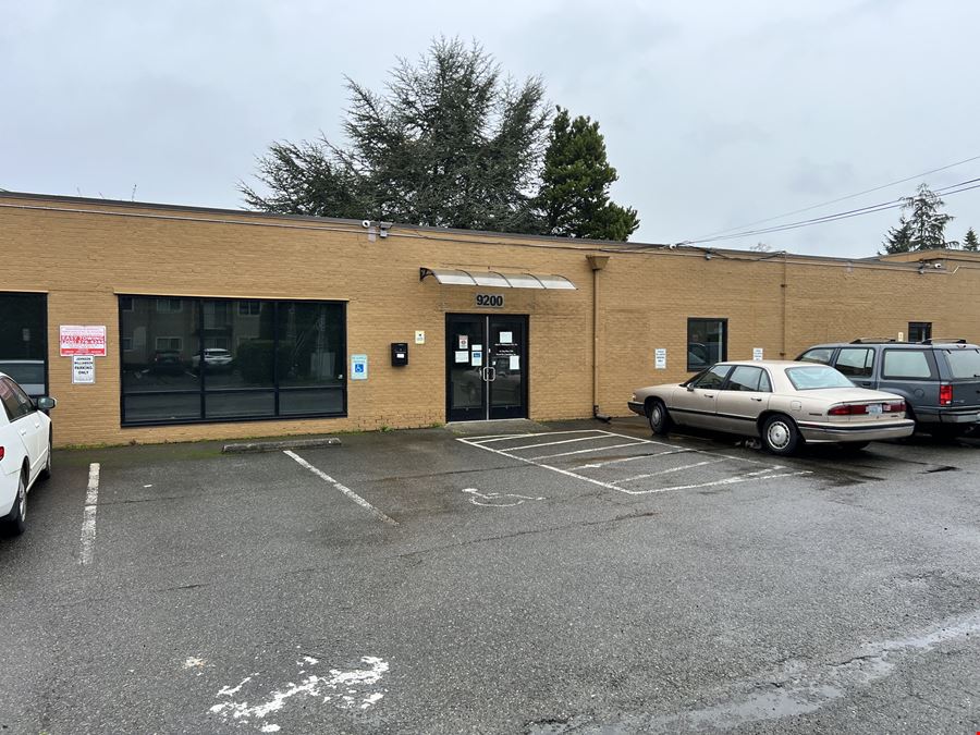 9200 Holman Rd NW
