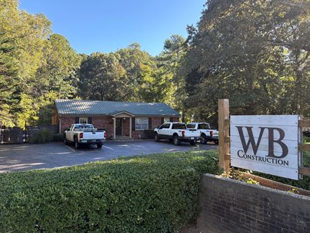 Commercial space at 2744 Watts Drive in Kennesaw