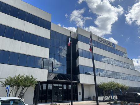 Office space for Rent at Chase Bank Office Building in Humble
