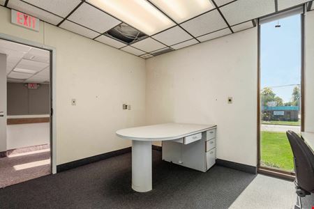 5180 E Main St, Suite E2