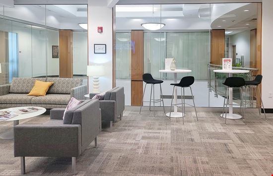Regus - Summit Woods II