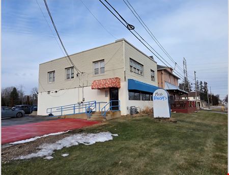Retail space for Rent at 1907 S Calhoun Rd in New Berlin