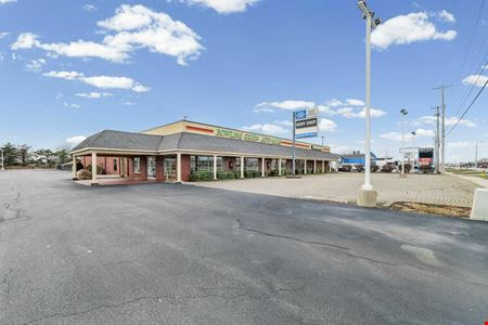 Retail space for Rent at Former Bowling Green Auto Sales in Bowling Green