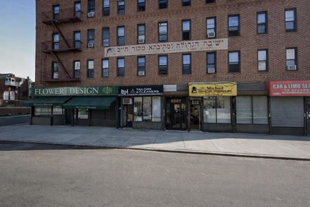 Retail space for Rent at 5505 16th Ave in Brooklyn