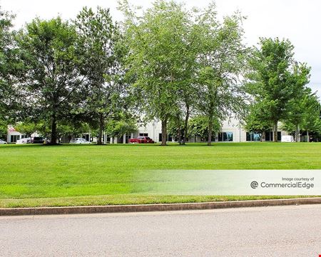 Pellissippi Corporate Center - 2401 Cherahala Blvd